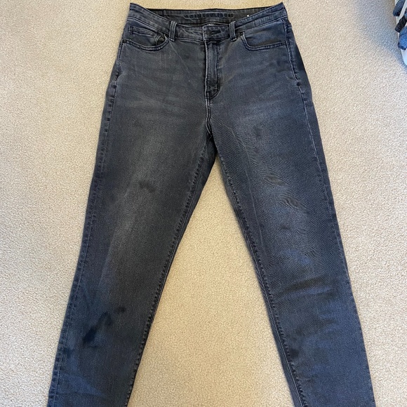 American eagle mom jeans size 8